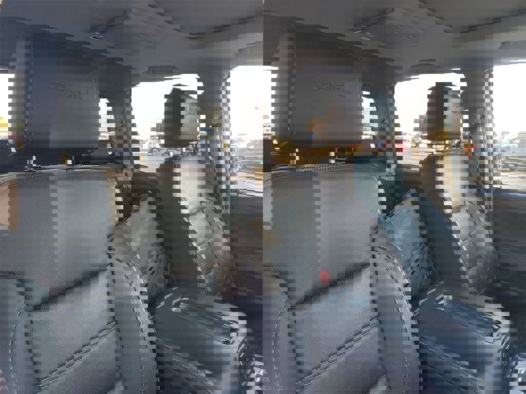 Used 2015 GMC Sierra 2500 Denali image 88