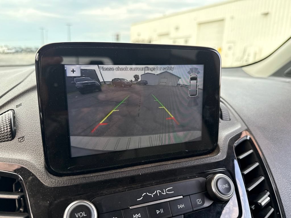 Used 2019 Ford Transit Connect Titanium FWD image 20