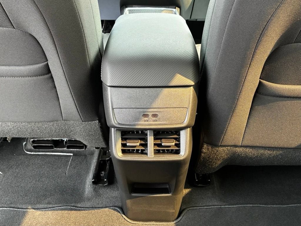 New 2027 Chevrolet Equinox LT AWD/4WD image 20