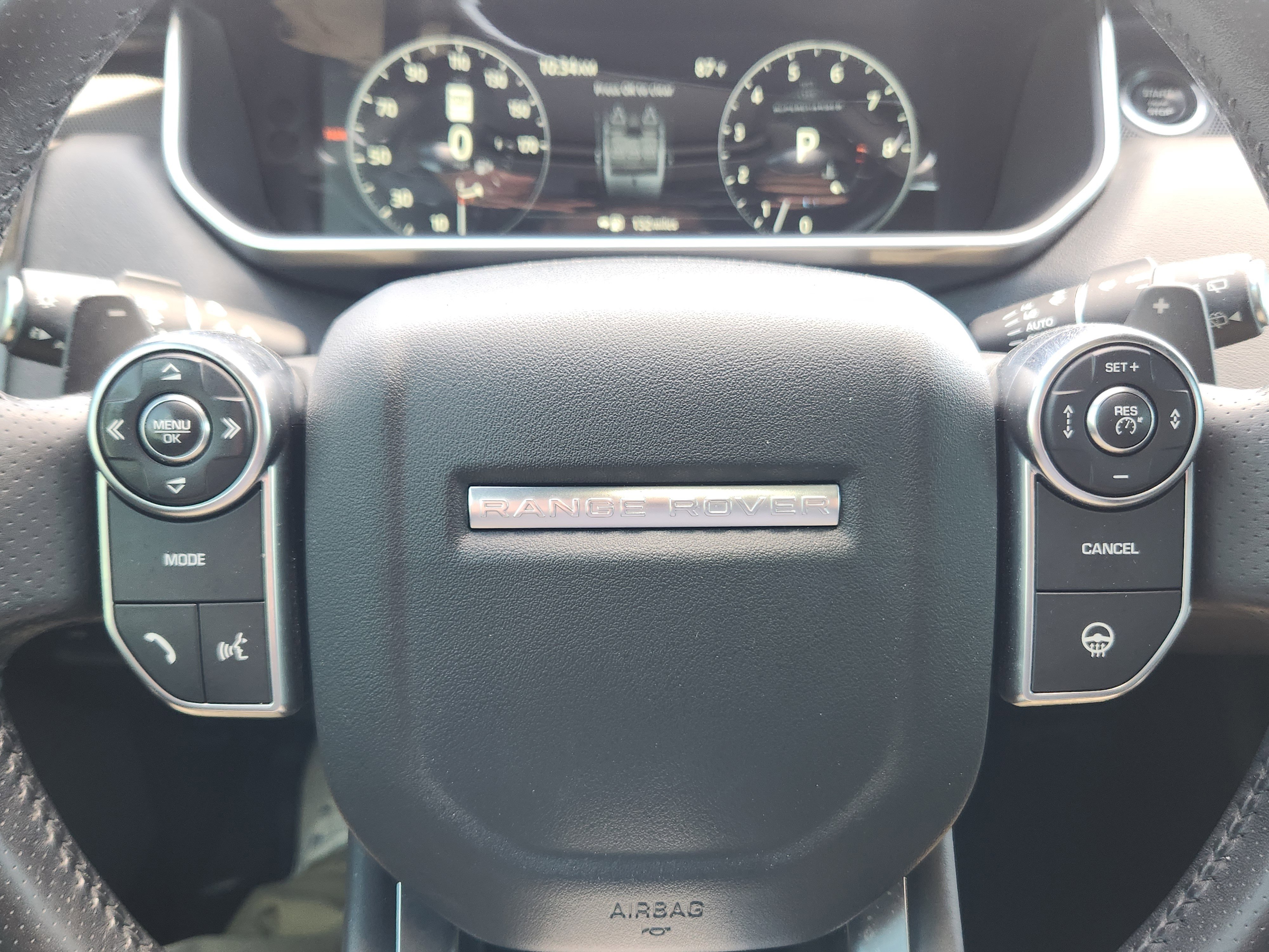 Used 2017 Land Rover Range Rover Sport AWD/4WD image 7