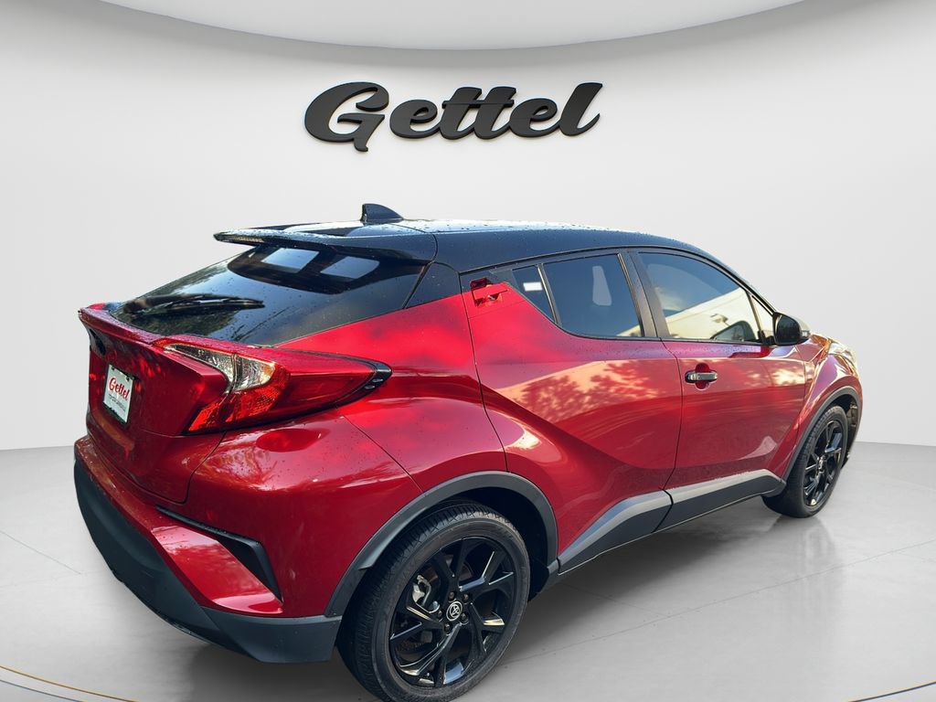 Used 2022 Toyota C-HR Nightshade FWD image 5