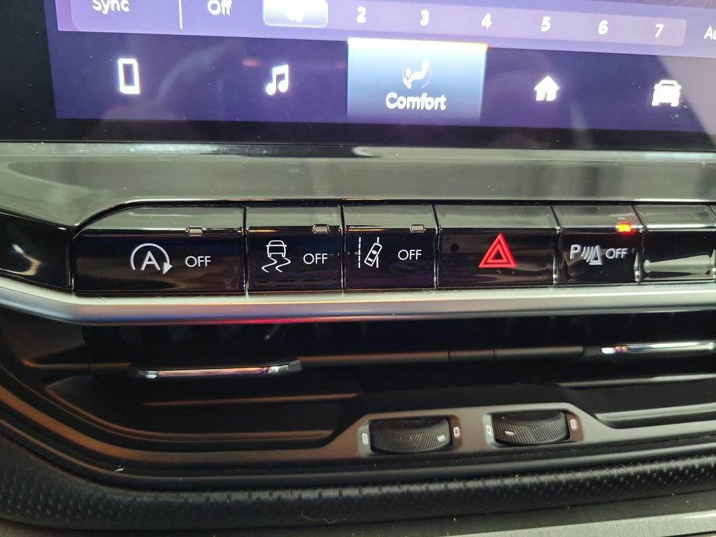 Used 2023 Jeep Compass Trailhawk w/ Trailhawk Convenience Group image 50