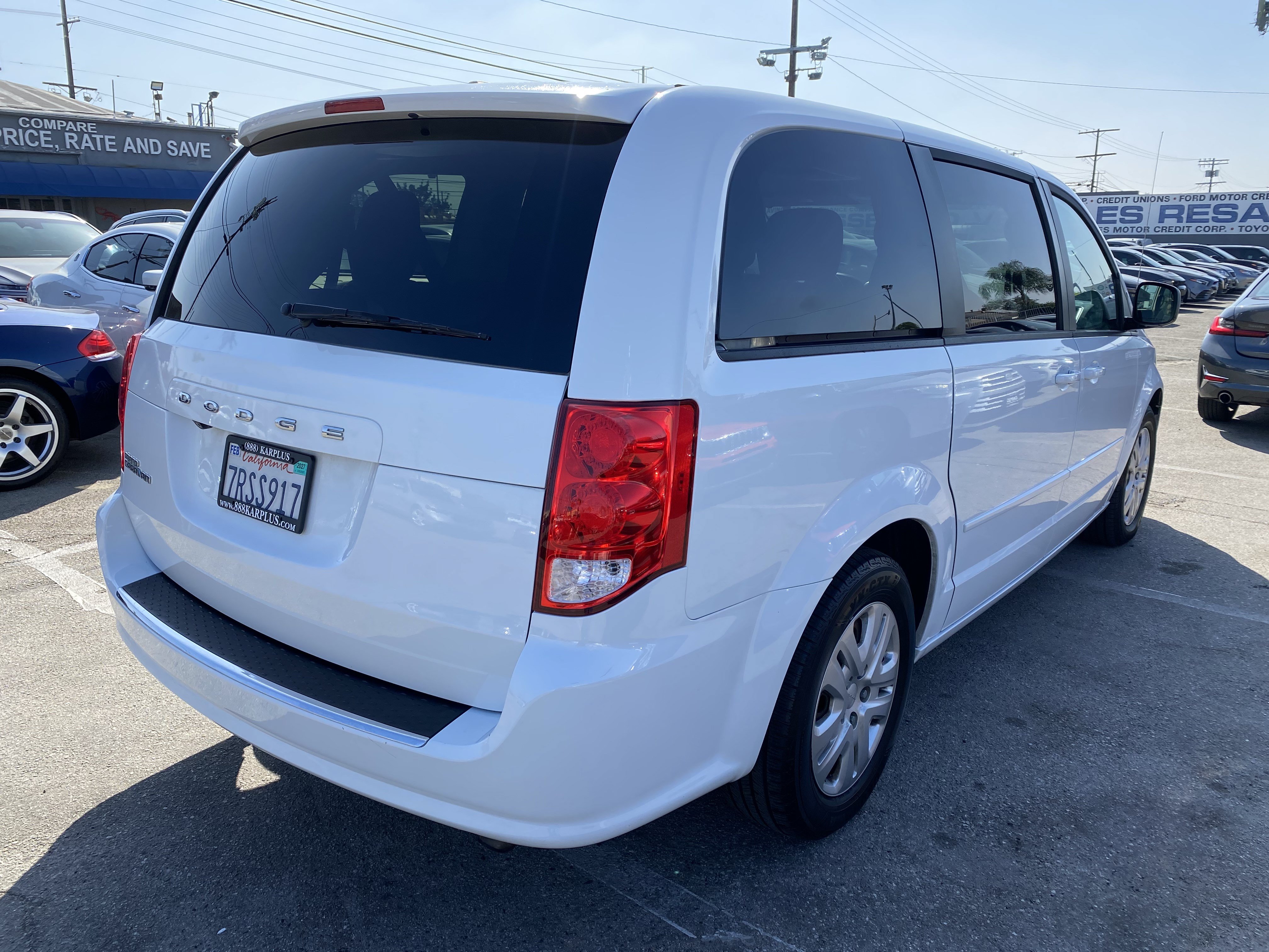 Used 2016 Dodge Grand Caravan SE w/ Quick Order Package 29E SE FWD image 9