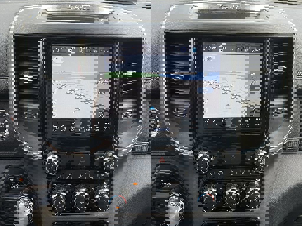 Used 2024 RAM 1500 Laramie image 20