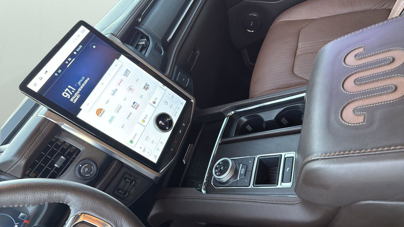 Certified 2024 Ford Expedition King Ranch image 21