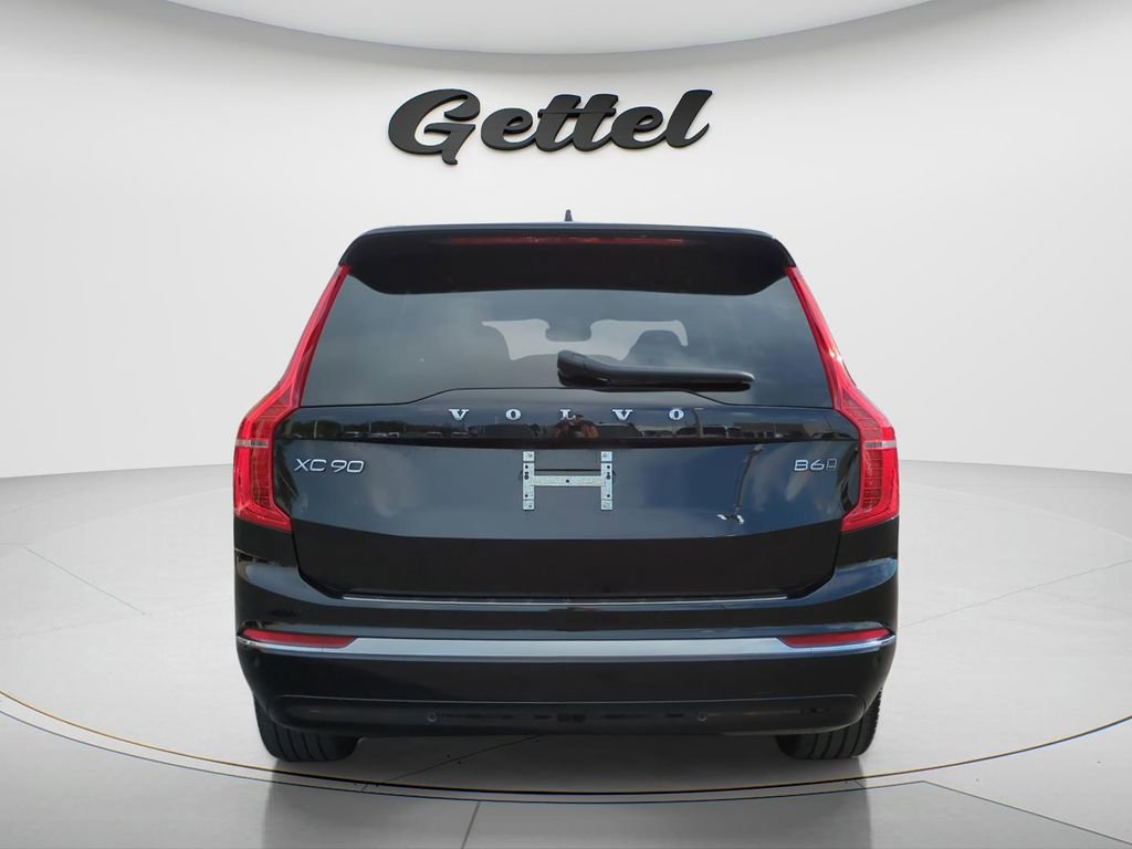 Used 2024 Volvo XC90 B6 Ultimate w/ Protection Package Premier image 5