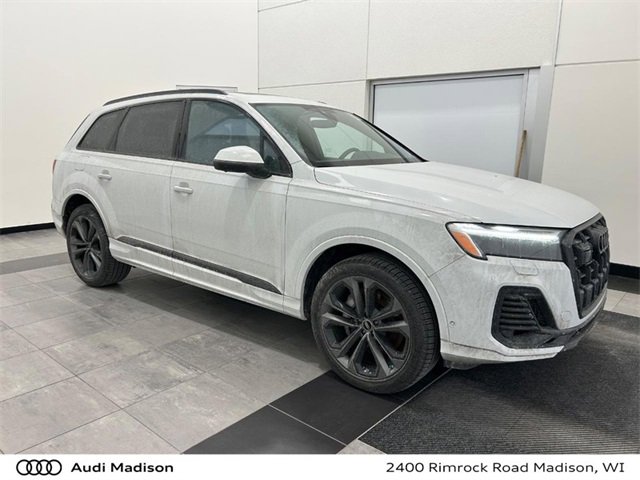 New 2025 Audi Q7 3.0T Premium Plus