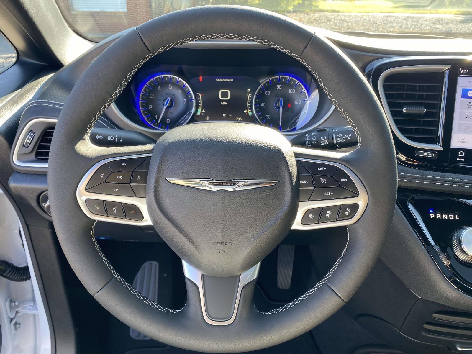 New 2026 Chrysler Pacifica Select image 20