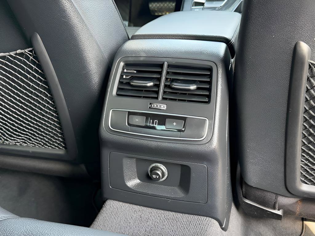 Used 2018 Audi A4 2.0T Ultra Premium Plus w/ Premium Plus Package FWD image 29