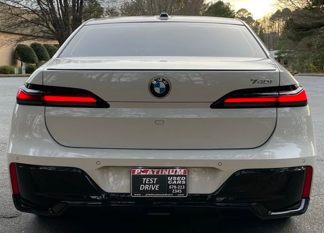 Used 2023 BMW 740i 740i image 8