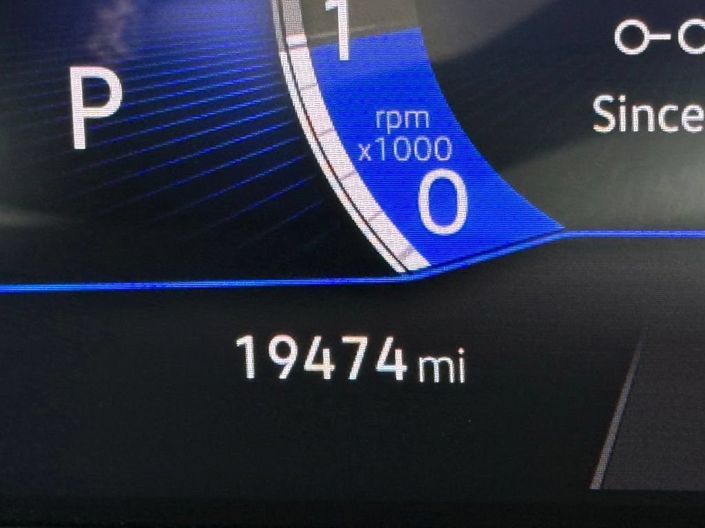 Certified 2024 Volkswagen Taos S FWD image 11