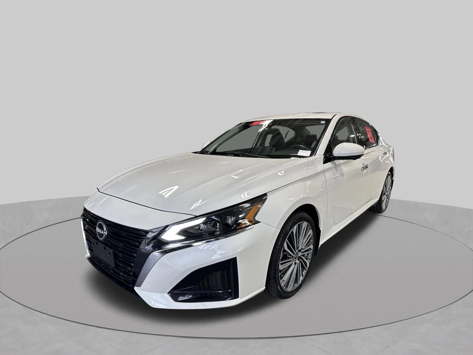 Certified 2023 Nissan Altima 2.5 SL AWD/4WD image 11