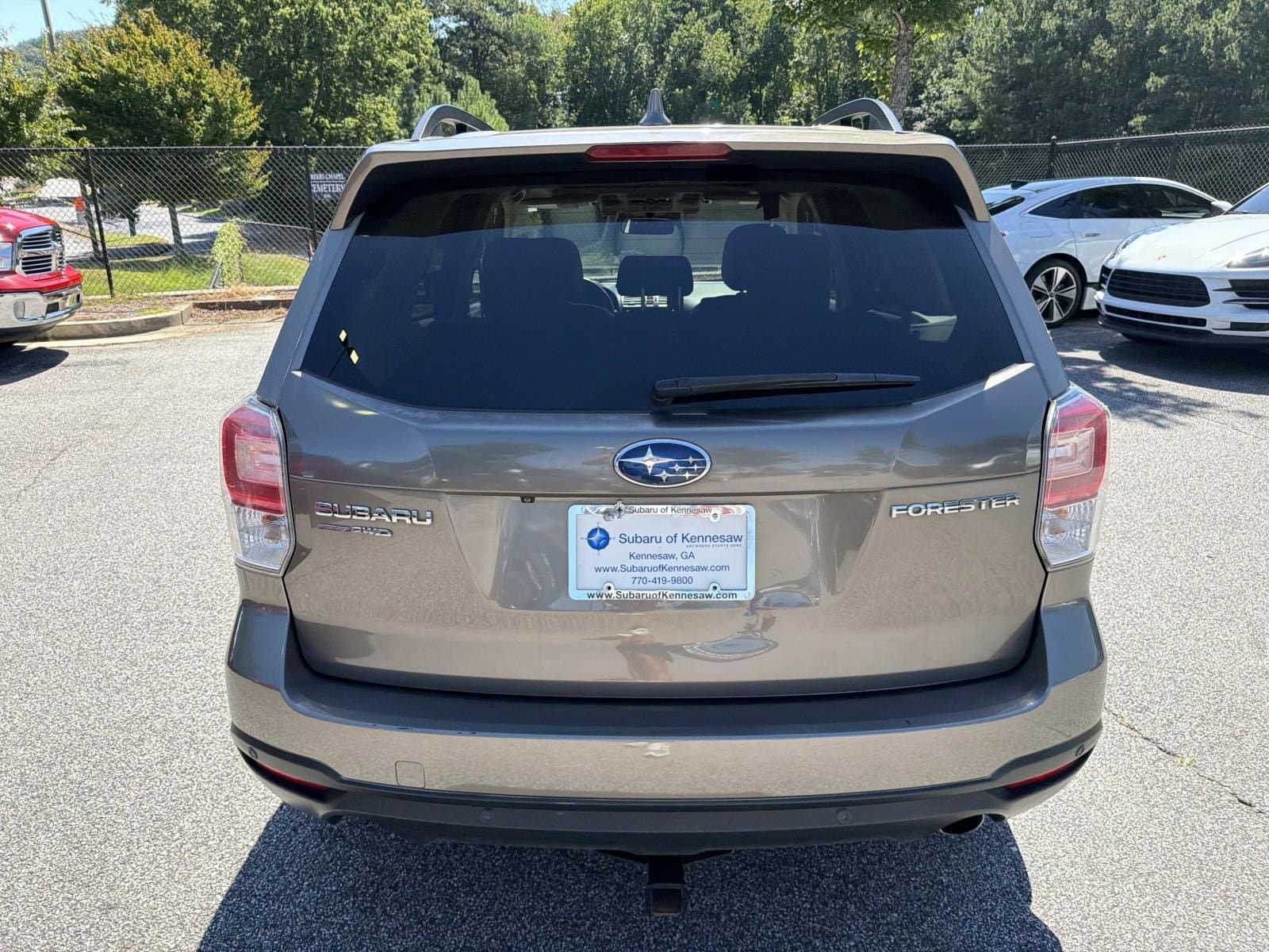 Used 2017 Subaru Forester 2.5i Touring AWD/4WD image 6