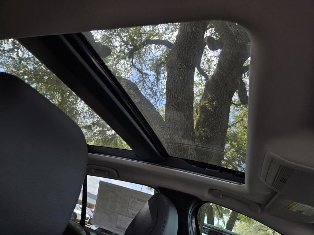 New 2025 MAZDA CX-50 2.5 Turbo w/ Weather Package image 10