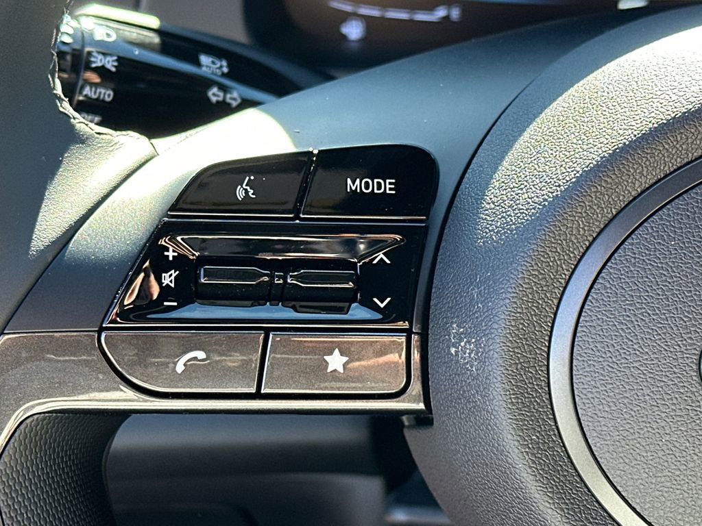 New 2025 Hyundai Elantra Sport image 24