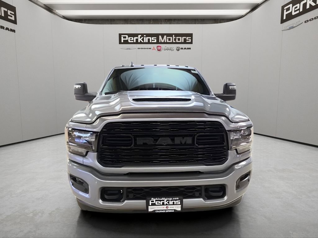 Used 2024 RAM 2500 Limited AWD/4WD image 8