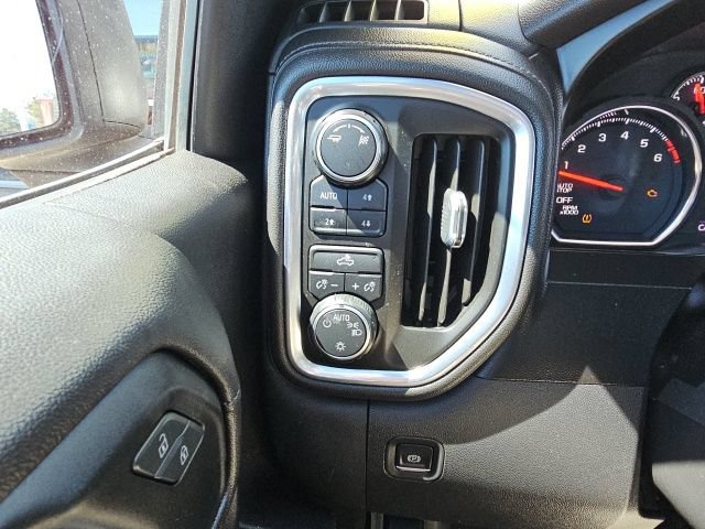 Used 2019 Chevrolet Silverado 1500 LT w/ Texas Edition AWD/4WD image 18
