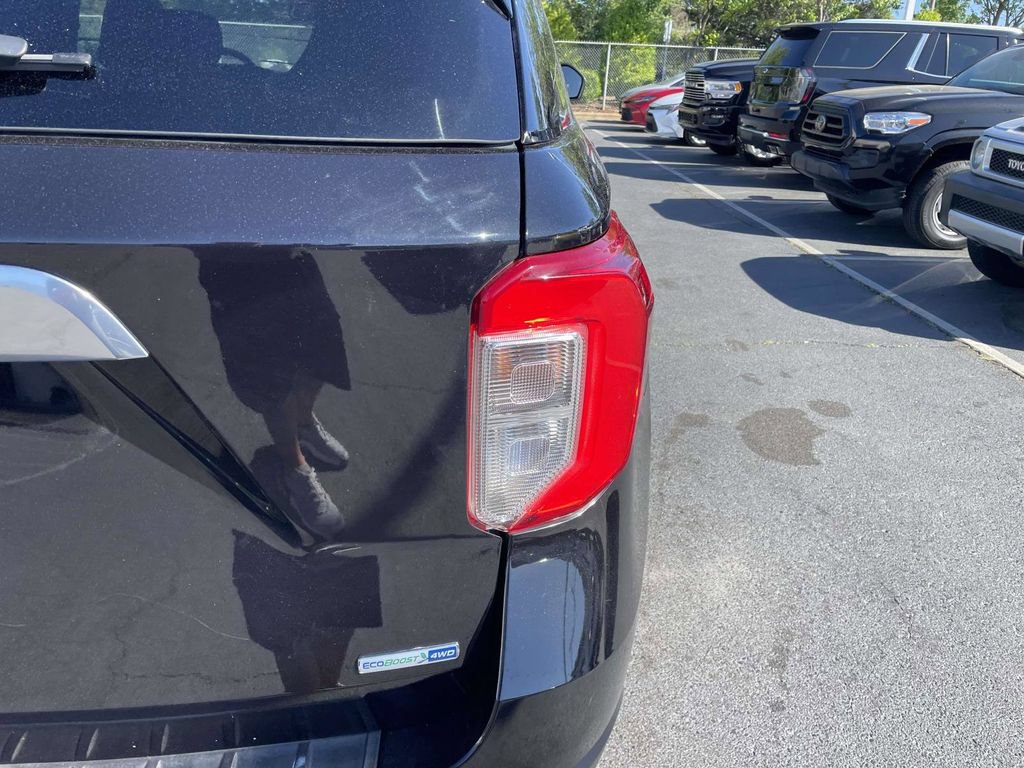 Used 2020 Ford Explorer Platinum AWD/4WD image 17