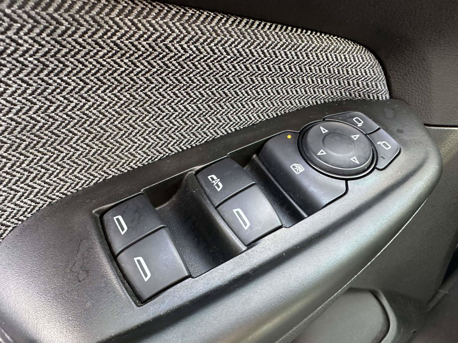 Used 2022 Chevrolet TrailBlazer LT AWD/4WD image 34