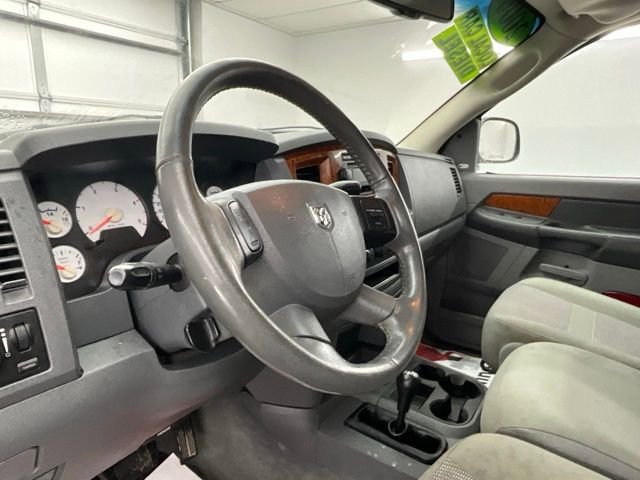 Used 2006 Dodge Ram 2500 Truck SLT image 15