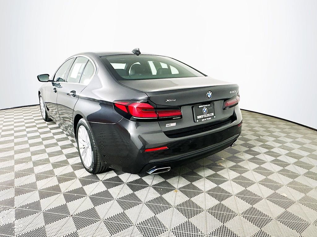 Used 2021 BMW 530i xDrive w/ Convenience Package image 6