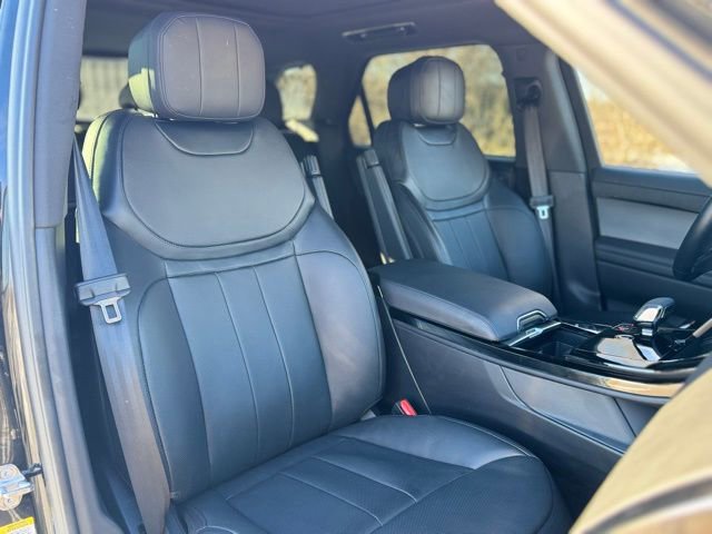 Certified 2025 Land Rover Range Rover Sport SE image 20