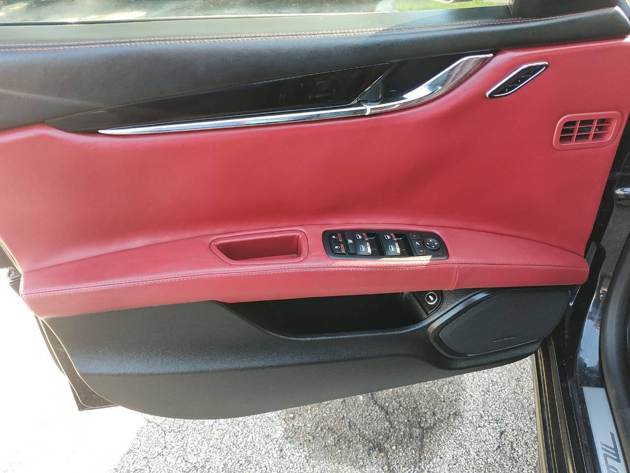 Used 2016 Maserati Quattroporte S Q4 image 29