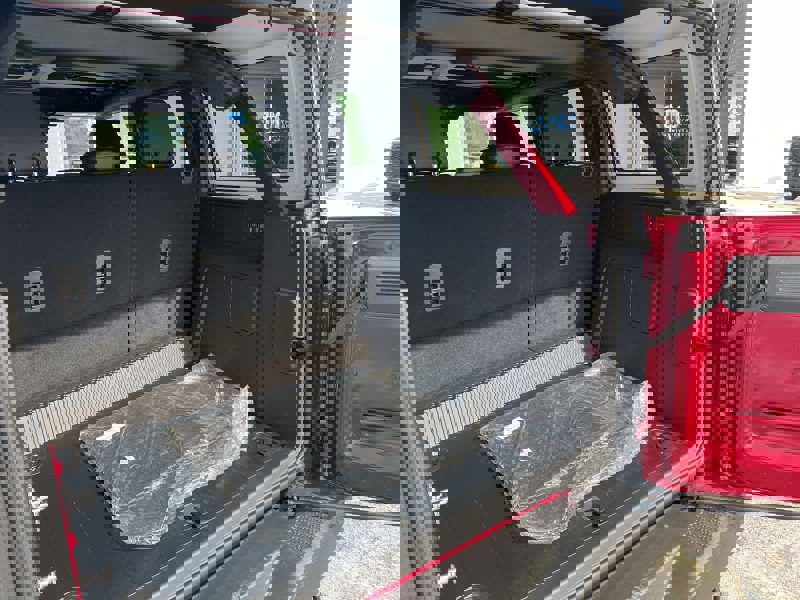 New 2025 Ford Bronco Badlands image 12