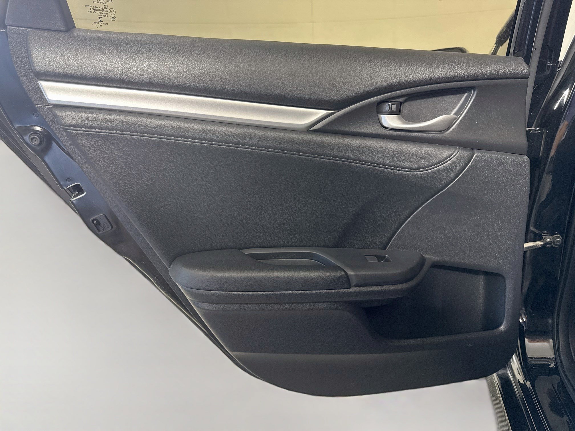 Used 2016 Honda Civic Touring image 26