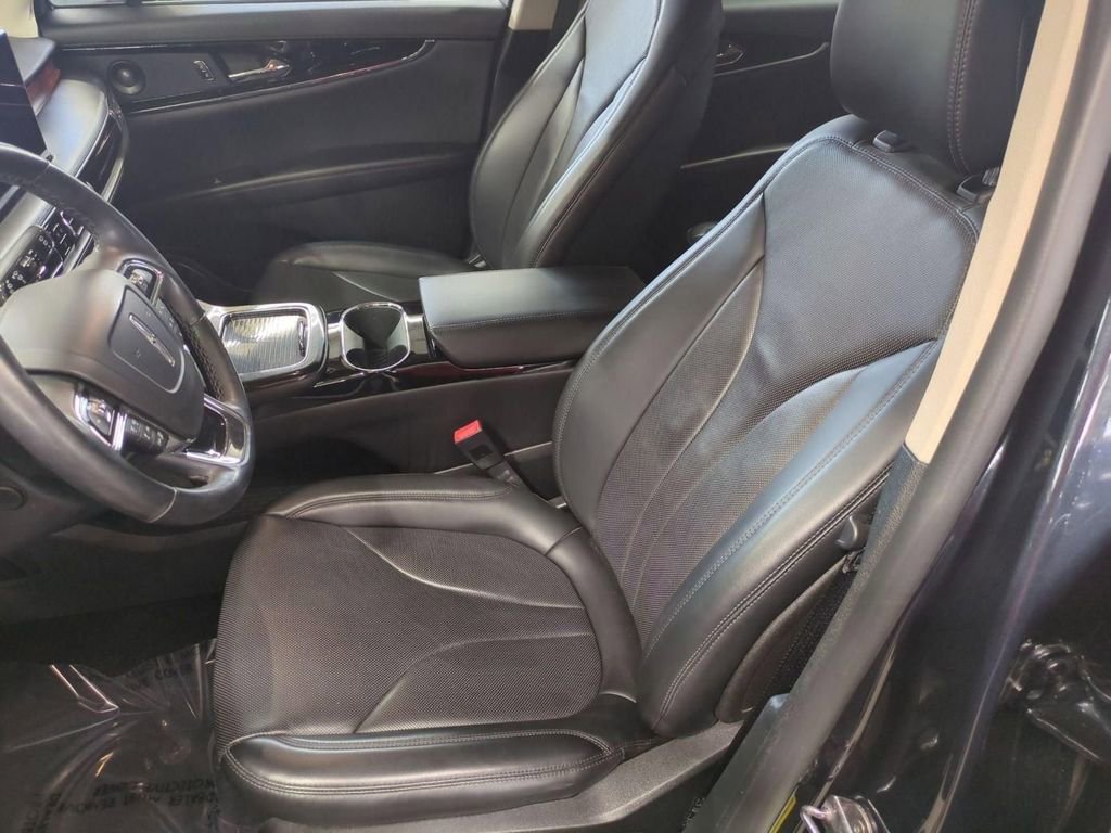 Certified 2023 Lincoln Nautilus Reserve w/ Equipment Group 201A image 12