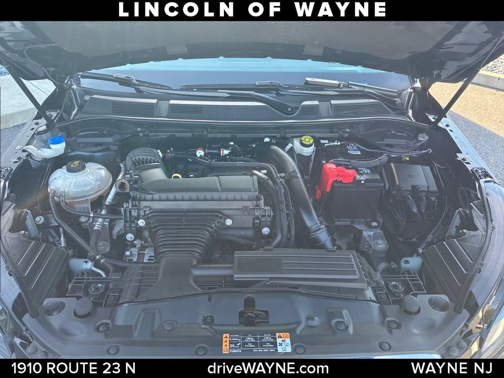Certified 2023 Lincoln Corsair AWD w/ Rear Removable Package Tray image 28