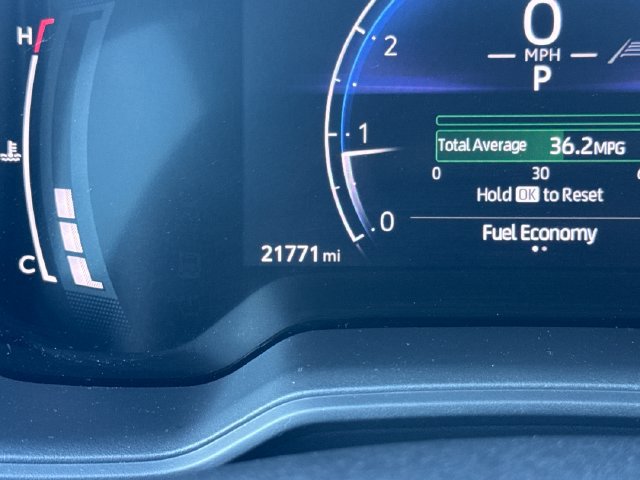 Used 2026 Toyota Corolla LE w/ LE Premium Package FWD image 19