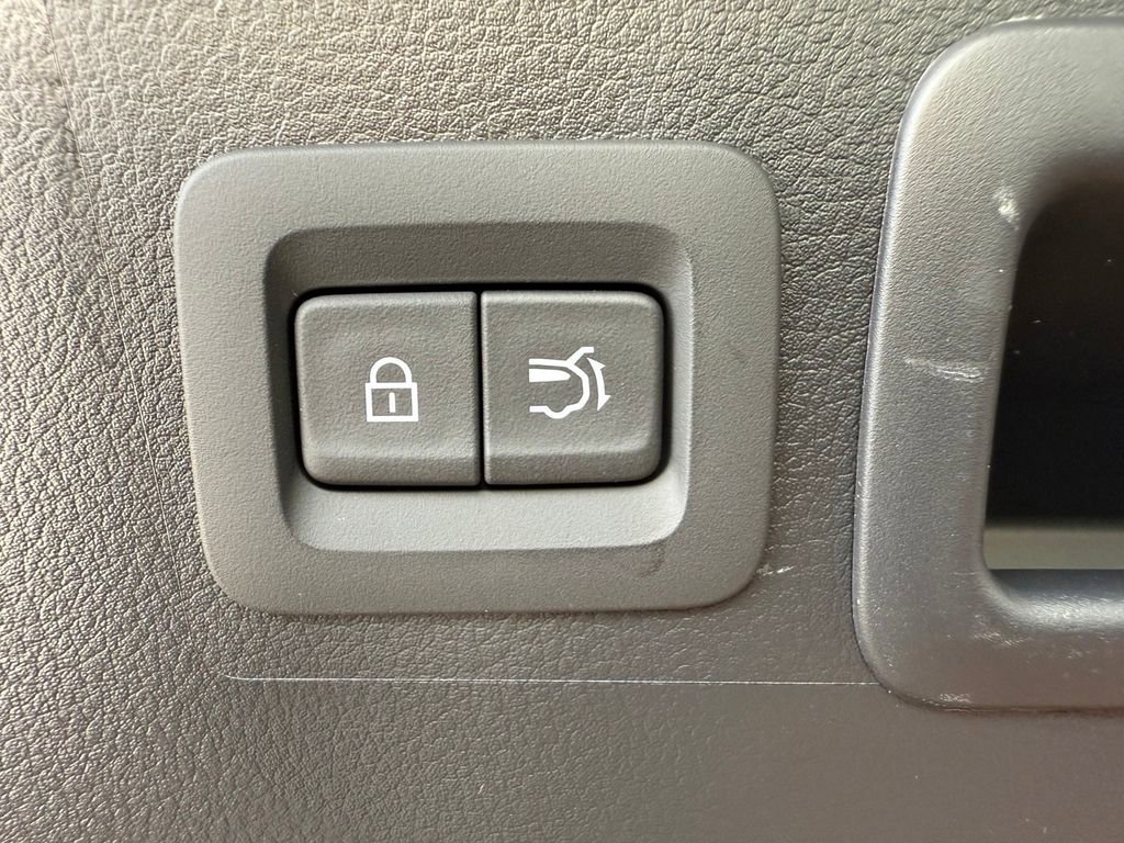 New 2025 MAZDA CX-50 AWD 2.5 Hybrid w/ Weather Package image 39