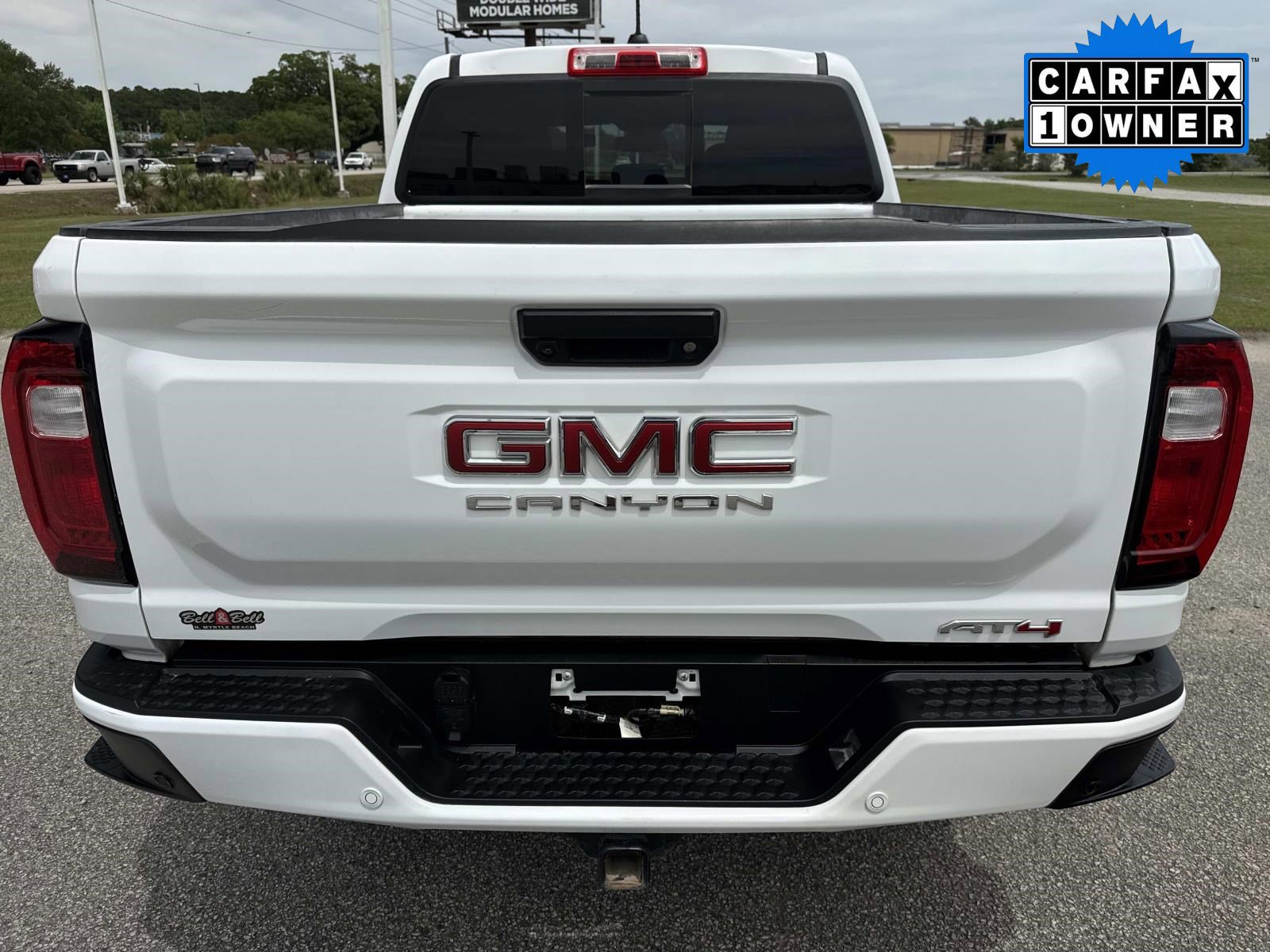 Used 2025 GMC Canyon AT4 AWD/4WD image 5