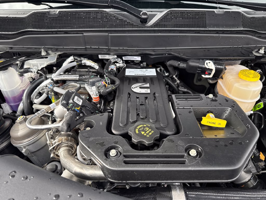 New 2027 RAM 3500 Laramie AWD/4WD image 31