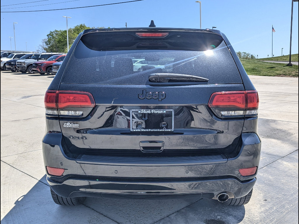 Used 2019 Jeep Grand Cherokee Altitude image 10