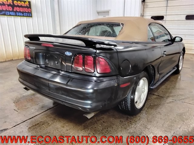 Used 1996 Ford Mustang GT RWD image 3