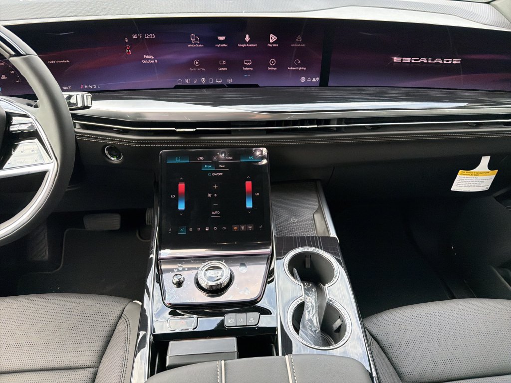 New 2027 Cadillac Escalade Sport w/ LPO, ONYX Package AWD/4WD image 18