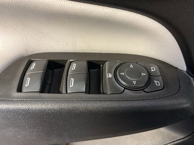 Used 2022 Chevrolet Equinox LS w/ LS Convenience Package FWD image 12