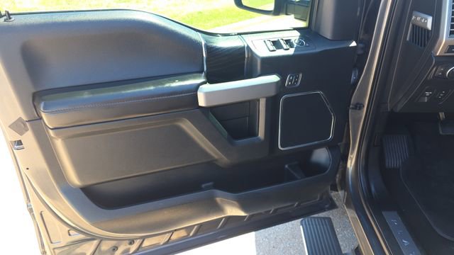 Used 2018 Ford F150 Platinum w/ Equipment Group 701A Luxury image 10