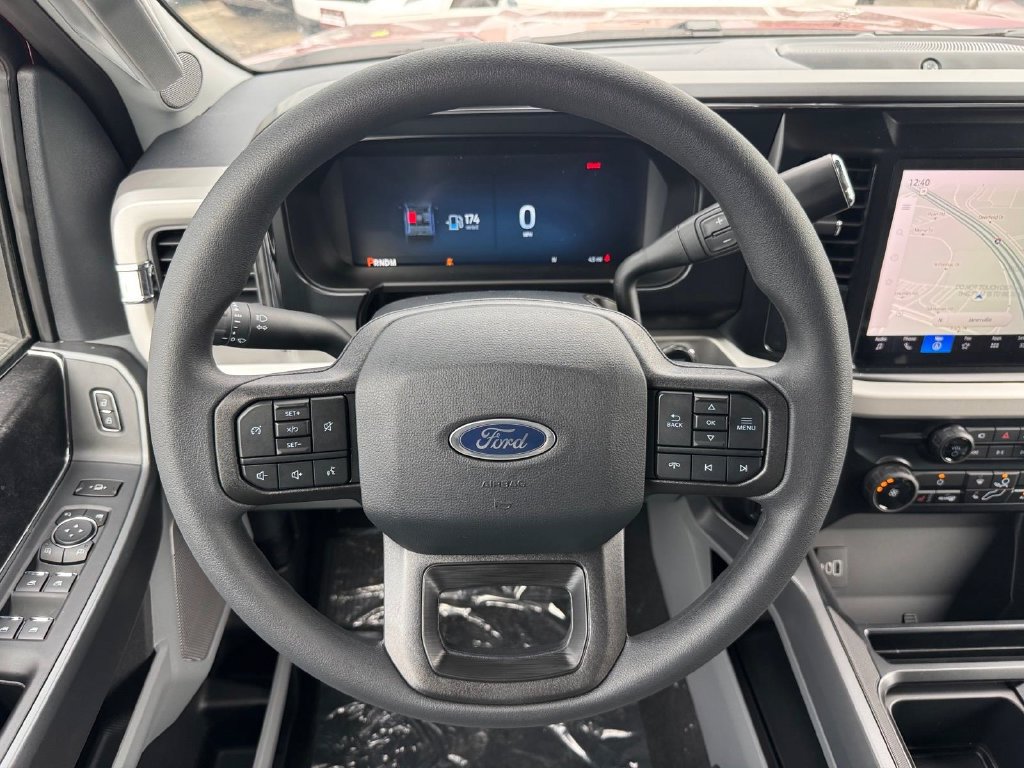 New 2026 Ford F350 XLT w/ XLT Premium Package AWD/4WD image 11
