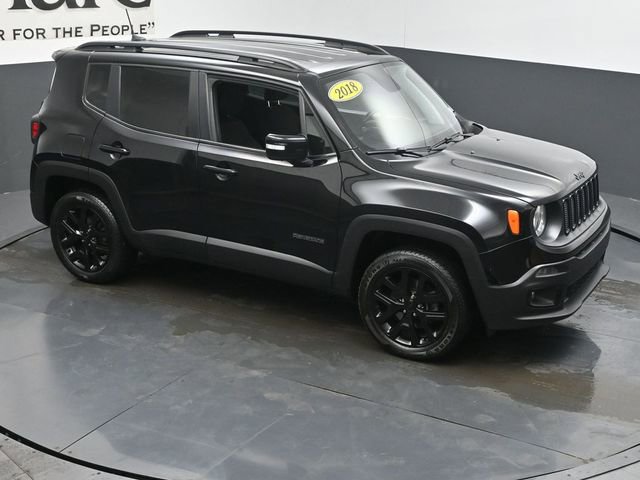 Used 2018 Jeep Renegade Altitude w/ UConnect 8.4 Nav Group AWD/4WD image 37