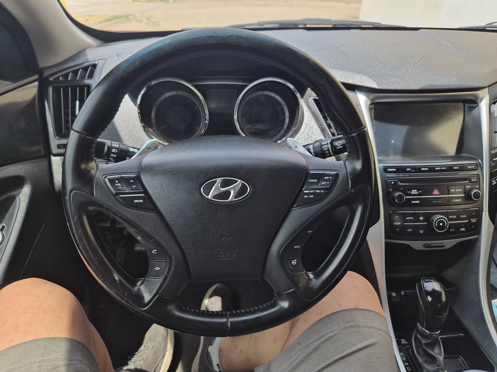 Used 2014 Hyundai Sonata SE w/ Premium Package 04 FWD image 9
