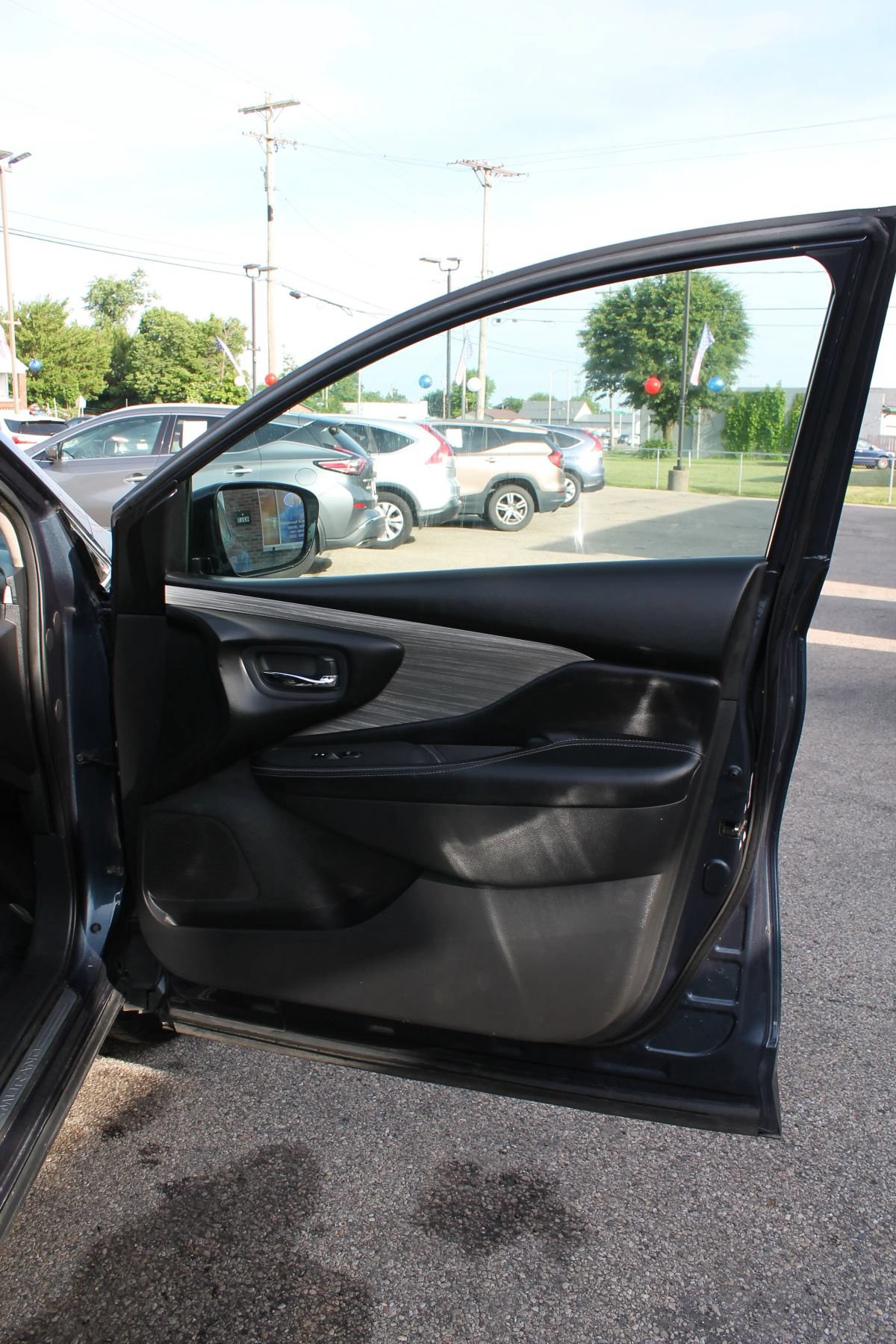 Used 2015 Nissan Murano SV AWD/4WD image 20