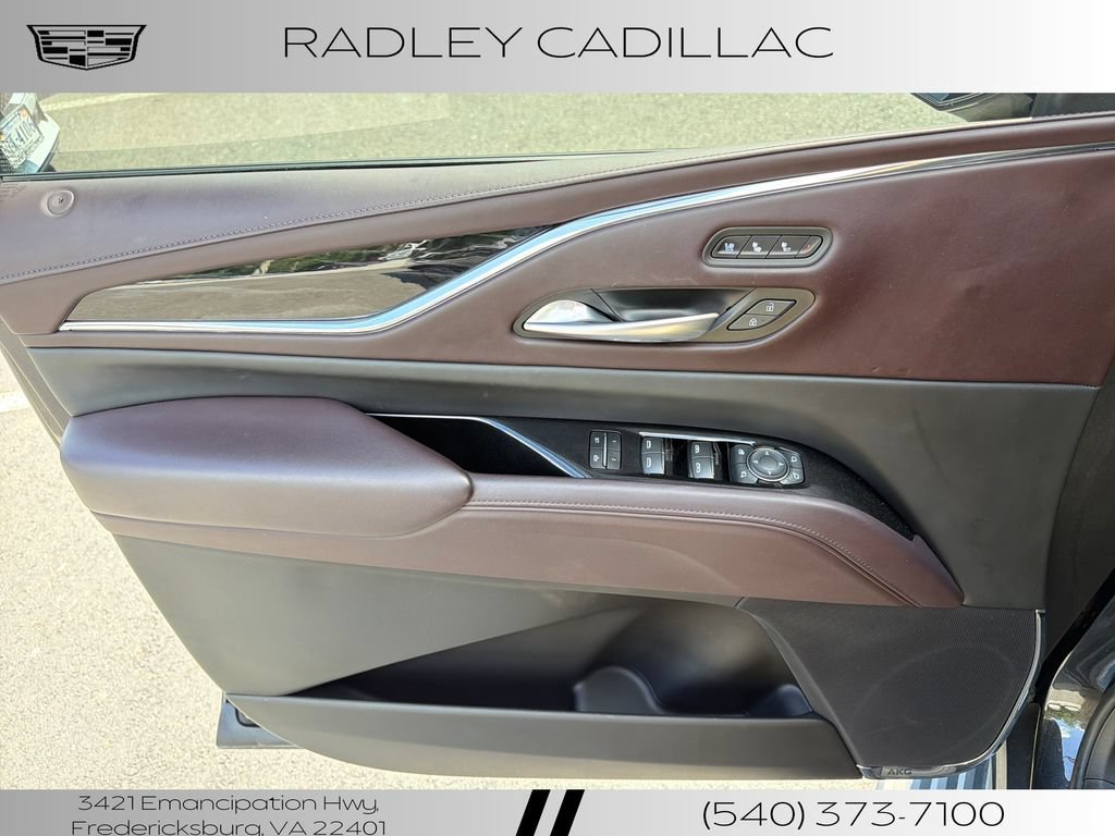 Used 2024 Cadillac Escalade V w/ Heavy-Duty Trailer Package AWD/4WD image 3
