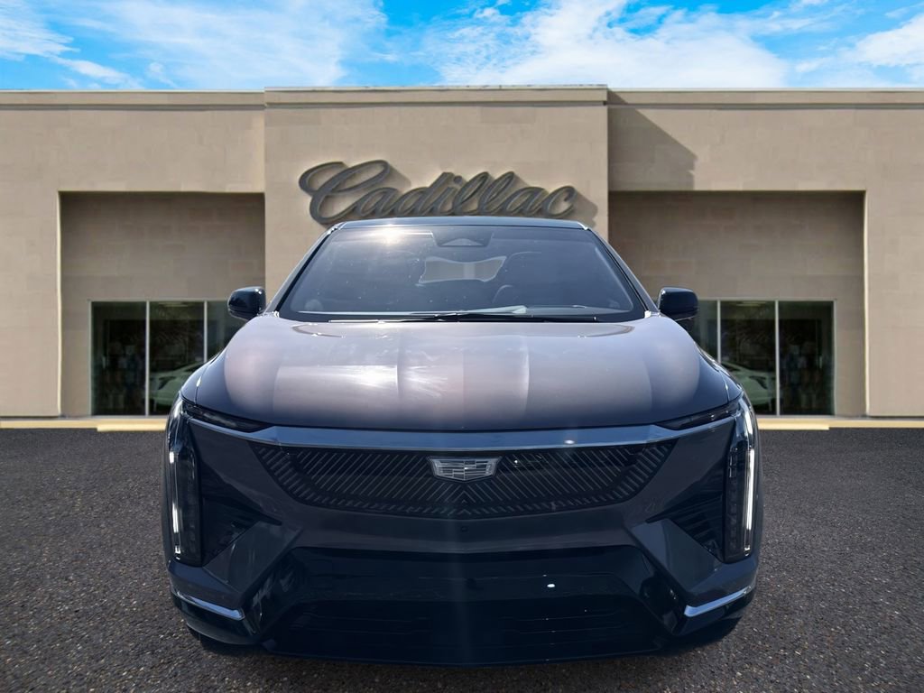 New 2026 Cadillac Optiq Luxury 2 image 8