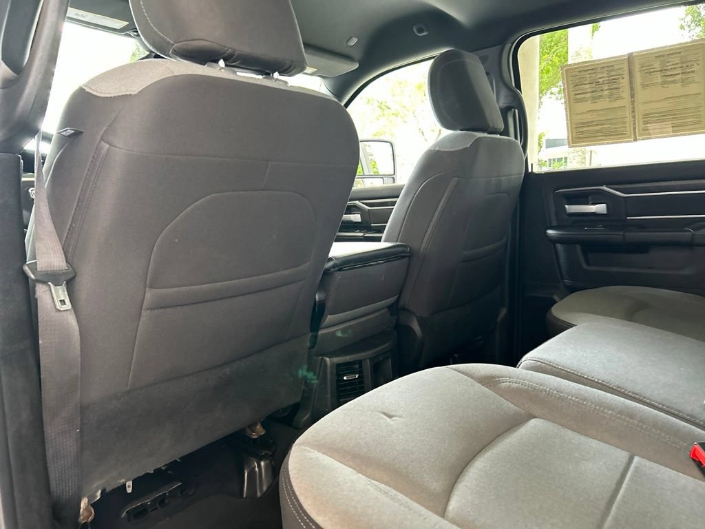 Used 2024 RAM 3500 Big Horn AWD/4WD image 38