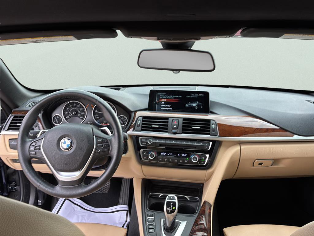 Used 2017 BMW 430i Convertible image 18