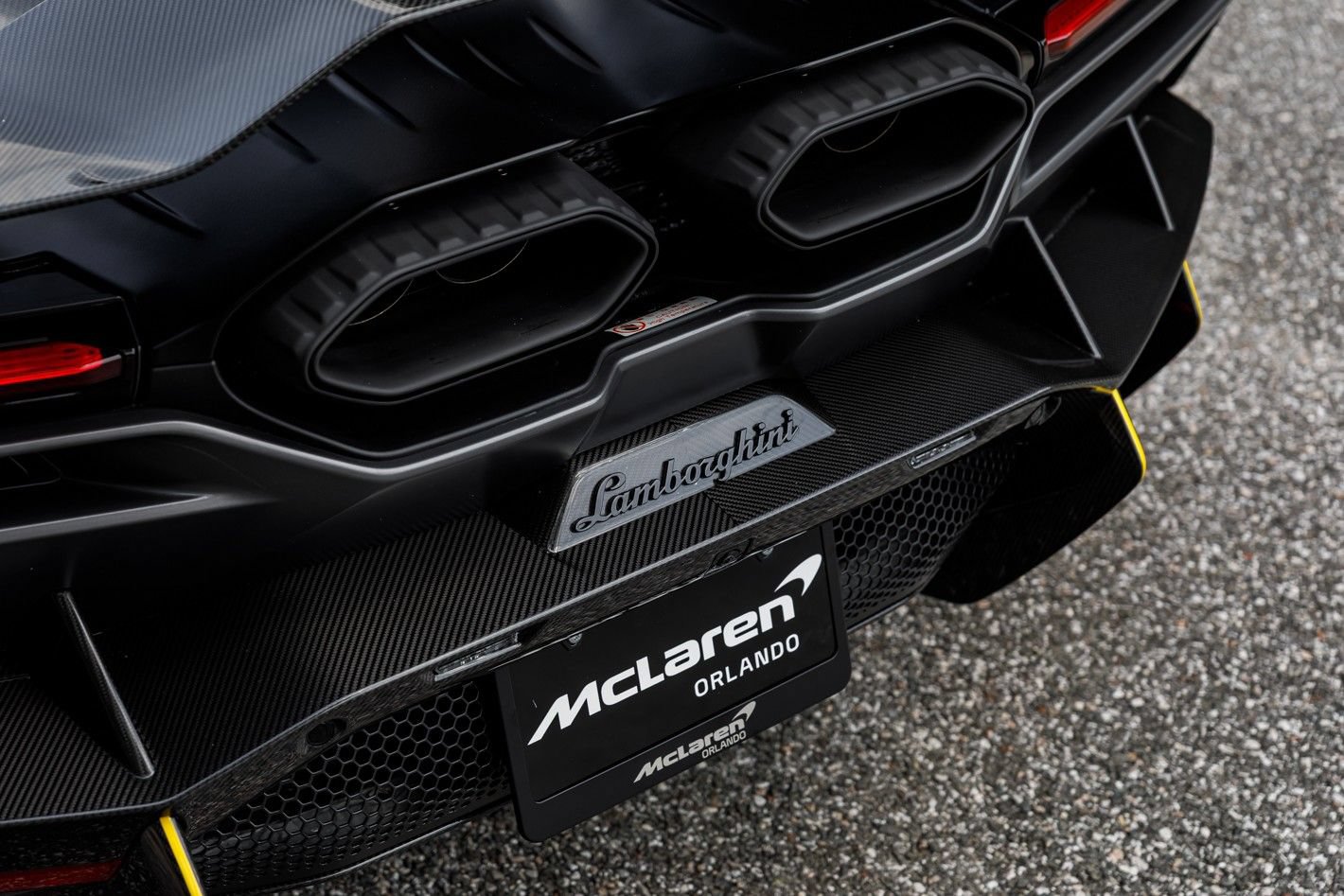 Used 2025 Lamborghini Revuelto AWD/4WD image 20