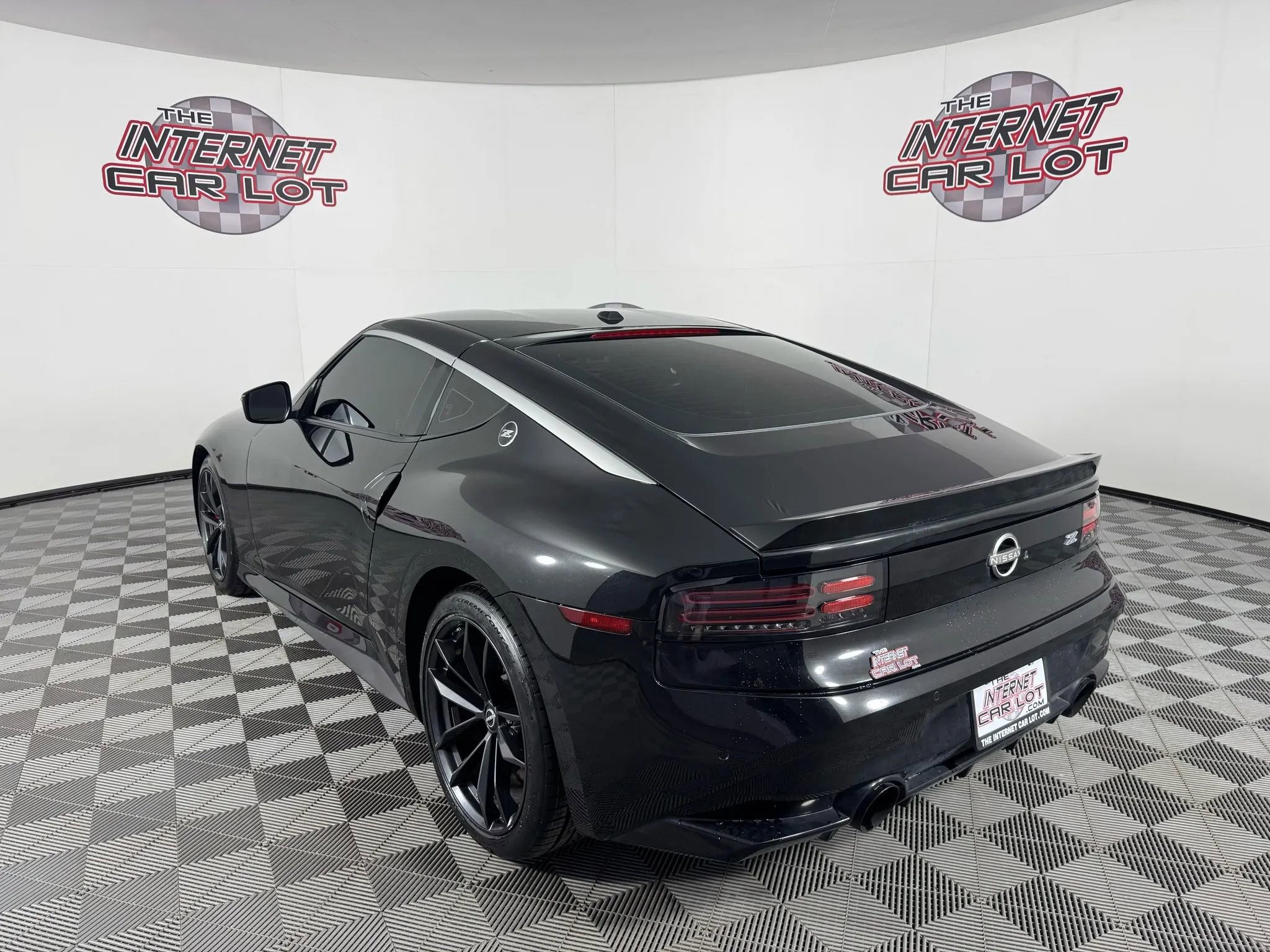Used 2023 Nissan Z w/ Floor Mat Package (L93) image 5